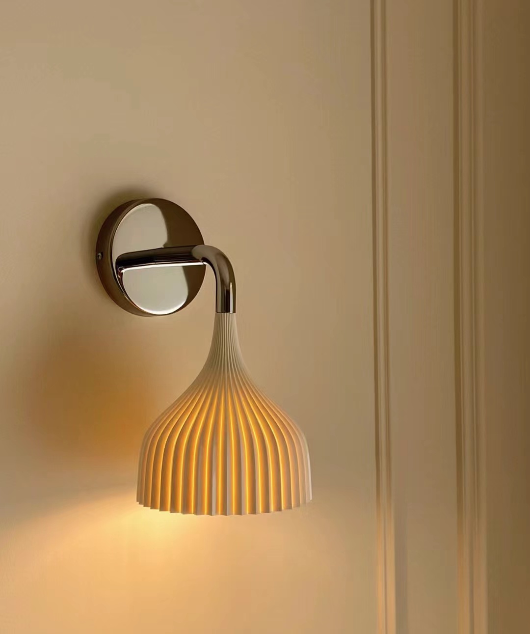 Jouer avec la lumière : comment les effets d’éclairage et le réglage des lampes répondent à des besoins différents