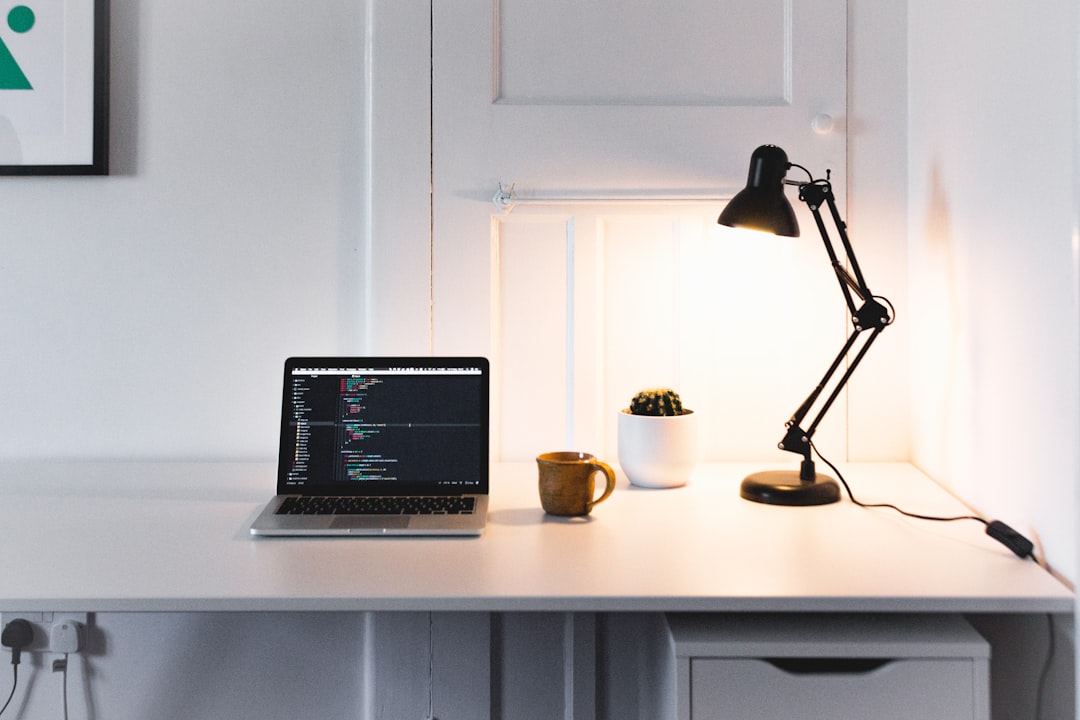 Photo desk lamp